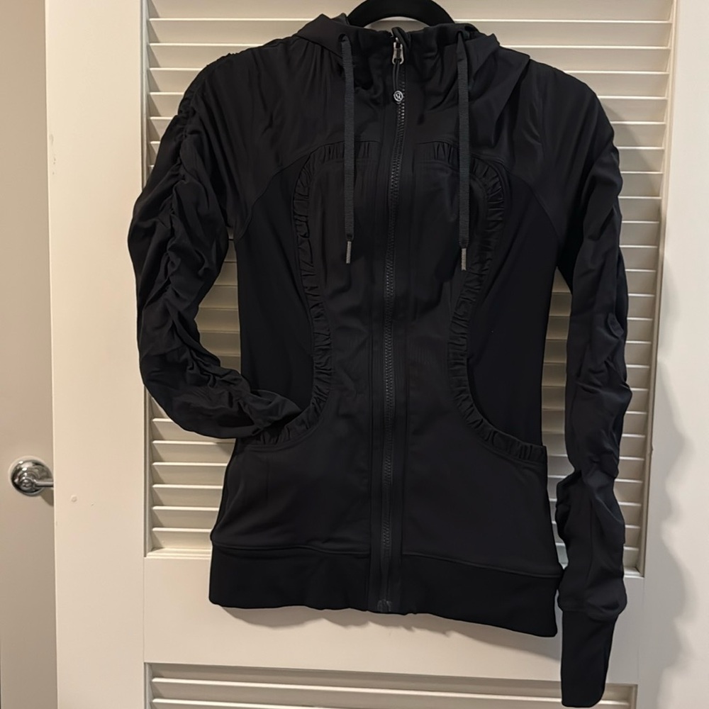 Lululemon jacket